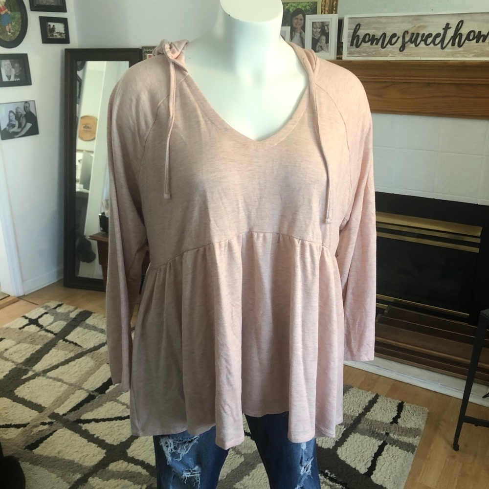 Torrid 4x pink babydoll hi low hoodie